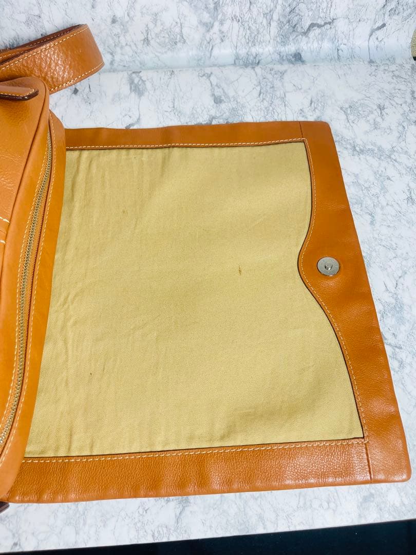 土屋鞄 トーンオイルヌメ ライトブラウン レザーショルダーバッグ