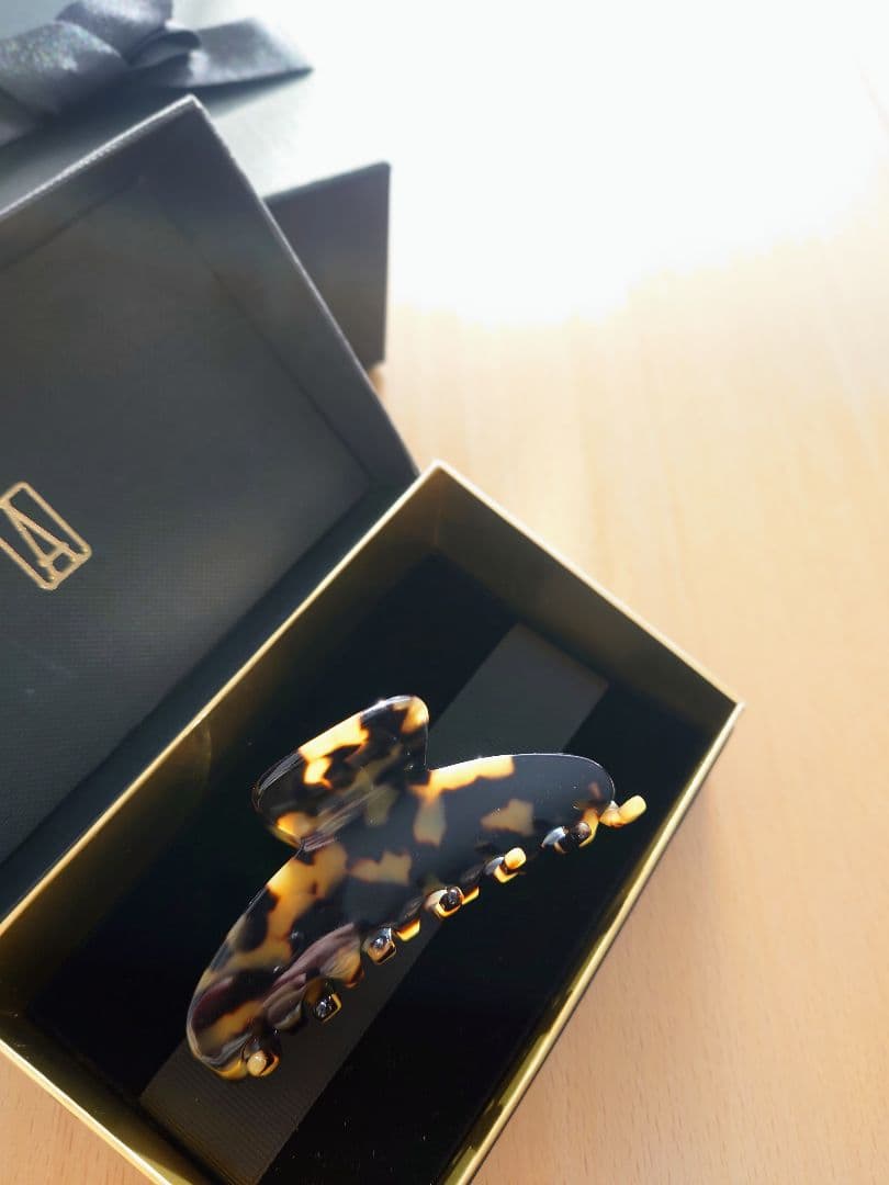 アレクサンドルドゥパリ スワロフスキー M クリップ トーキョー TOKYO