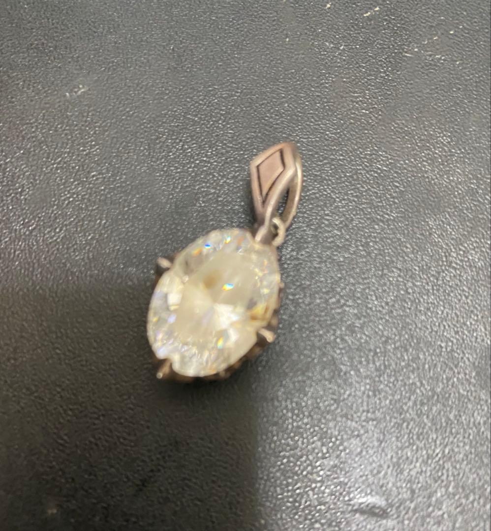 JUSTIN DAVIS ペンダント ネックレスSACRED CROWN