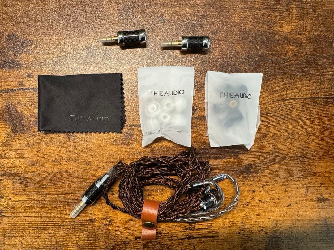 THIEAUDIO V16 DIVINITY 【最終値下げ】