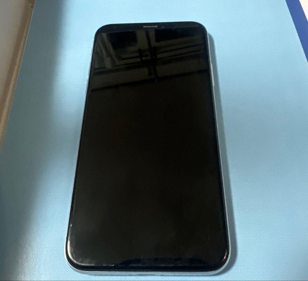 中古Apple iPhoneⅩ64GB NQAY2J/A シルバー　docomo