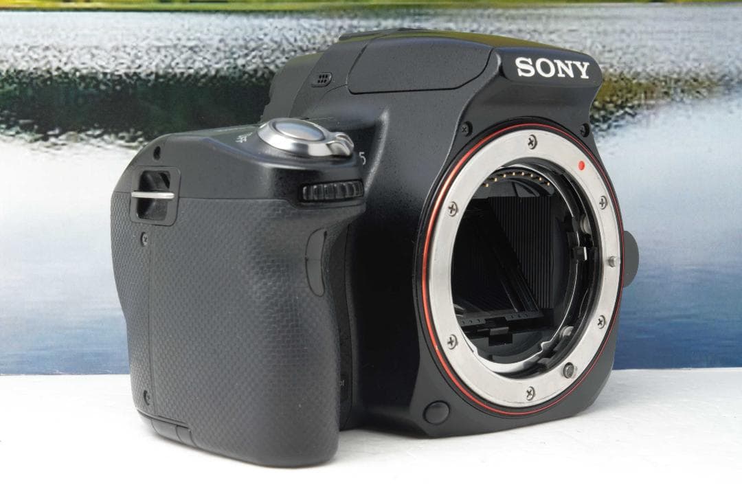 SONY α55 レンズキット　ソニー　SLT-A55V デジタル一眼レフカメラ