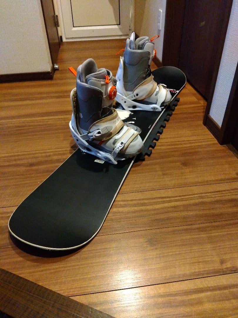 希少機種‼️ROSSIGNOL/スノーボードフルセット/メンテ・WAX済み✔