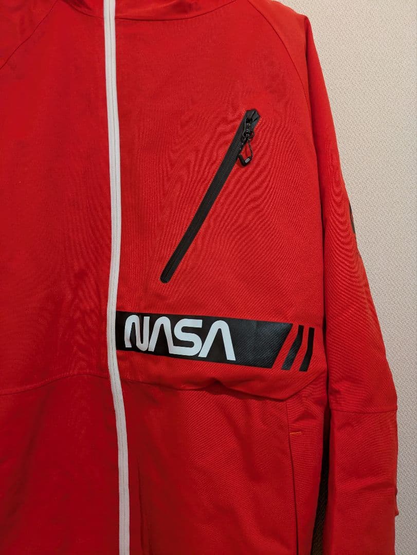 【最終値下げ】NASA 赤 スノーボードウェア 686