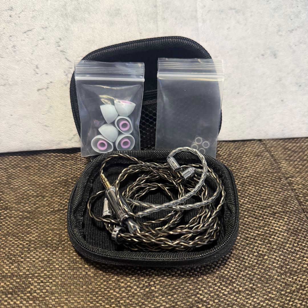 Kiwi Ears KE4 2DD+2BA ハイブリッド モニター イヤホン