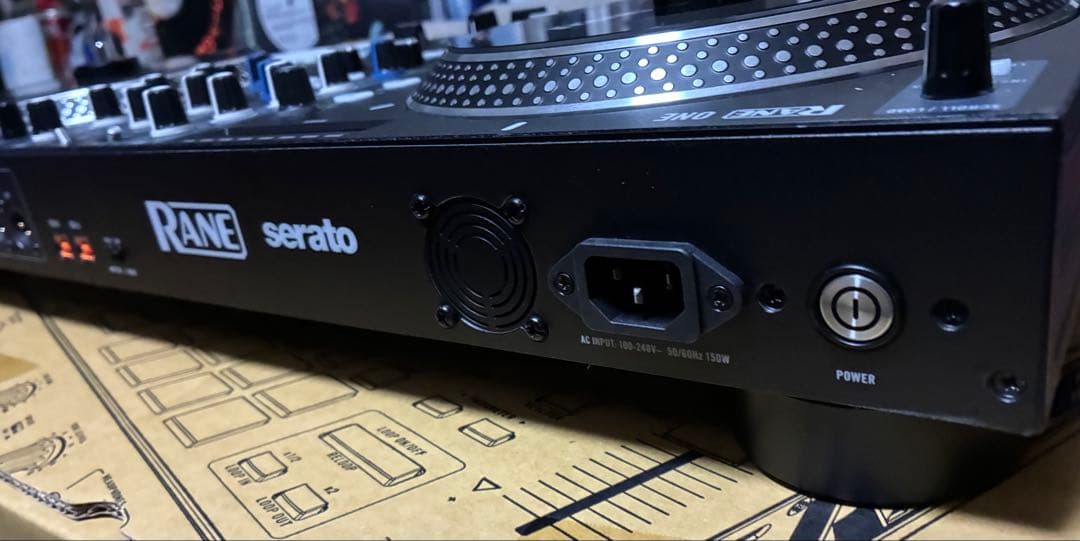 RANE ONE DJコントローラー