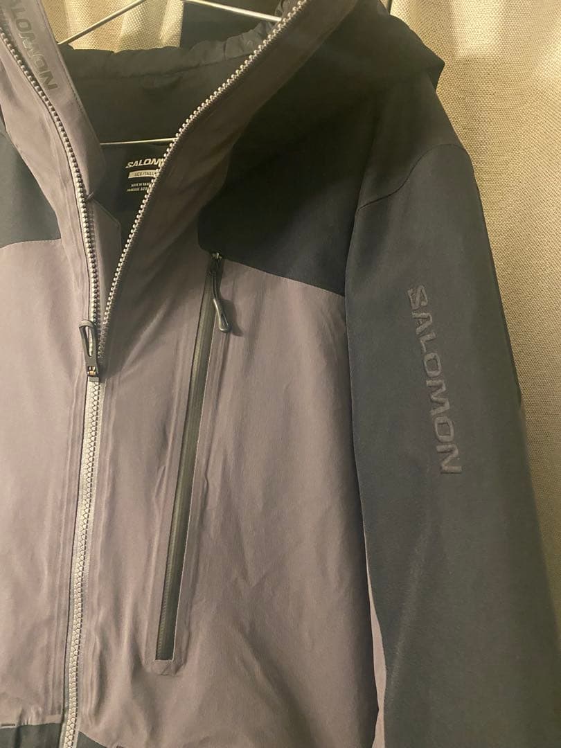 【良品、ほぼ未使用】Salomon スノーボードウェア