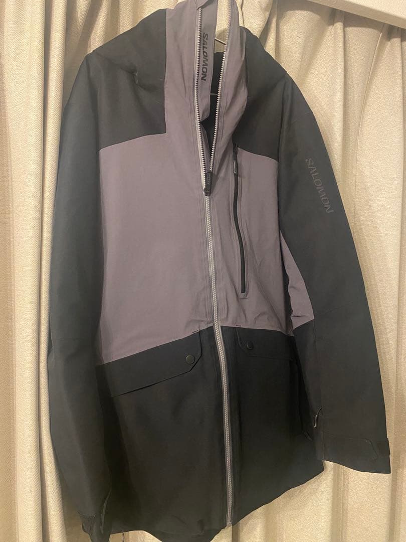 【良品、ほぼ未使用】Salomon スノーボードウェア