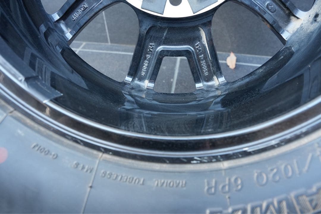 ジムニー背面タイヤ用　GEOLANDAR M/T 16インチセット