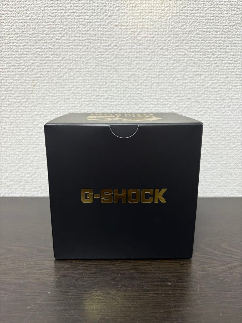 新品　ハローキティ50周年記念 CASIO G-SHOCK コラボモデル