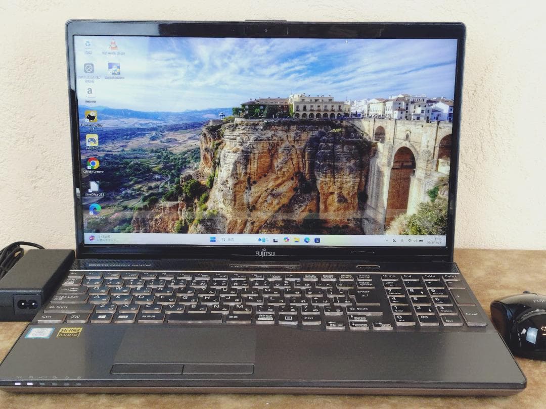 【Windows11】LIFEBOOK AH78/C2 Core i7