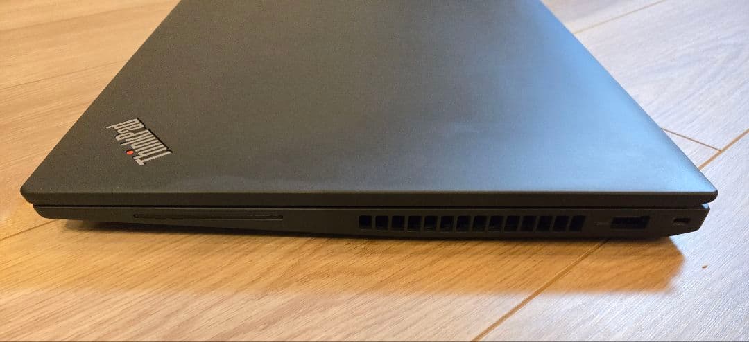 【美品・バッテリー極良好】ThinkPad T16 Gen1 12世代/16GB