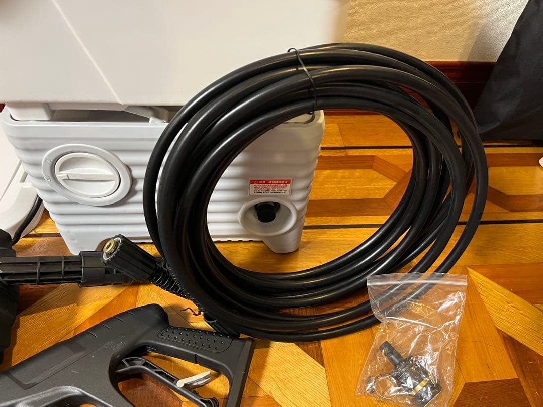 アイリスオーヤマ タンク式高圧洗浄機 静音モデル