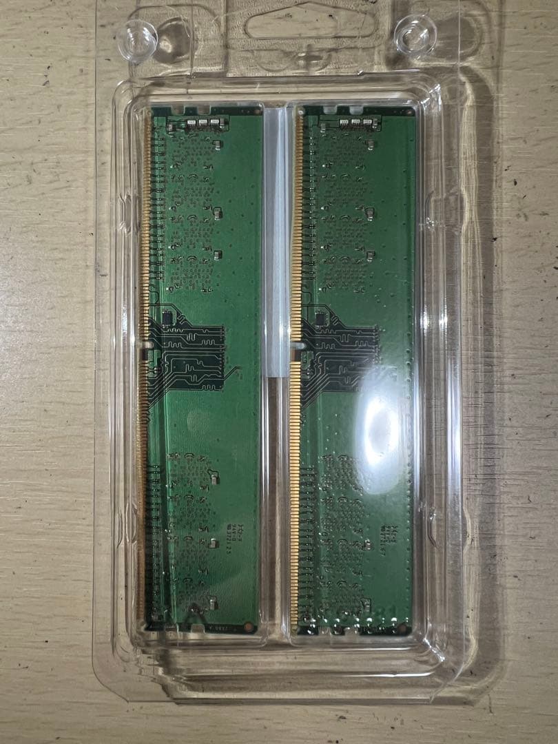 Crucial 16GB DDR4 3200 8gb×2 メモリー