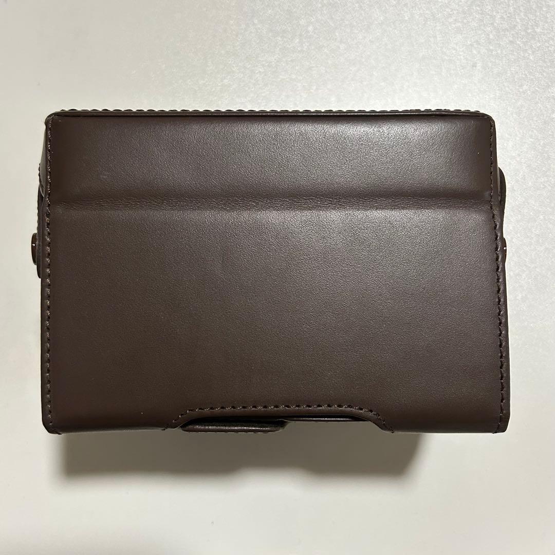 【美品】FUJIFILM X100F シルバー 純正レザーケース＋サムグリップ付