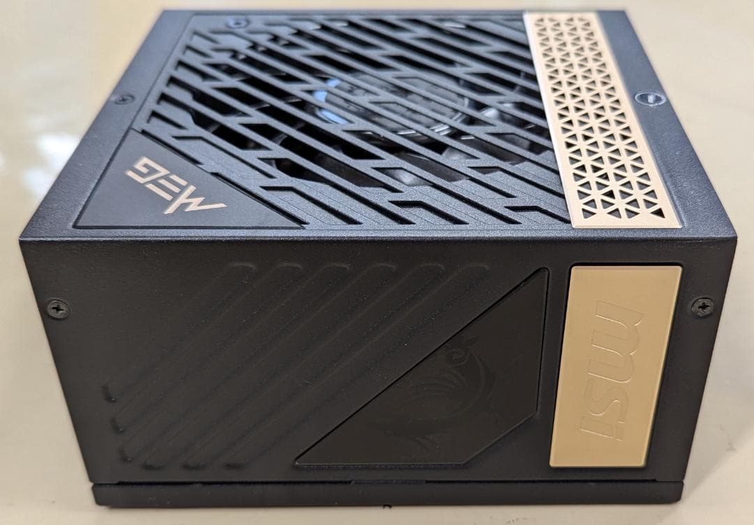 MSI MEG Ai1300P 1300W PLATINUM PC電源ユニット