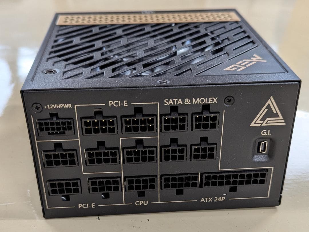 MSI MEG Ai1300P 1300W PLATINUM PC電源ユニット