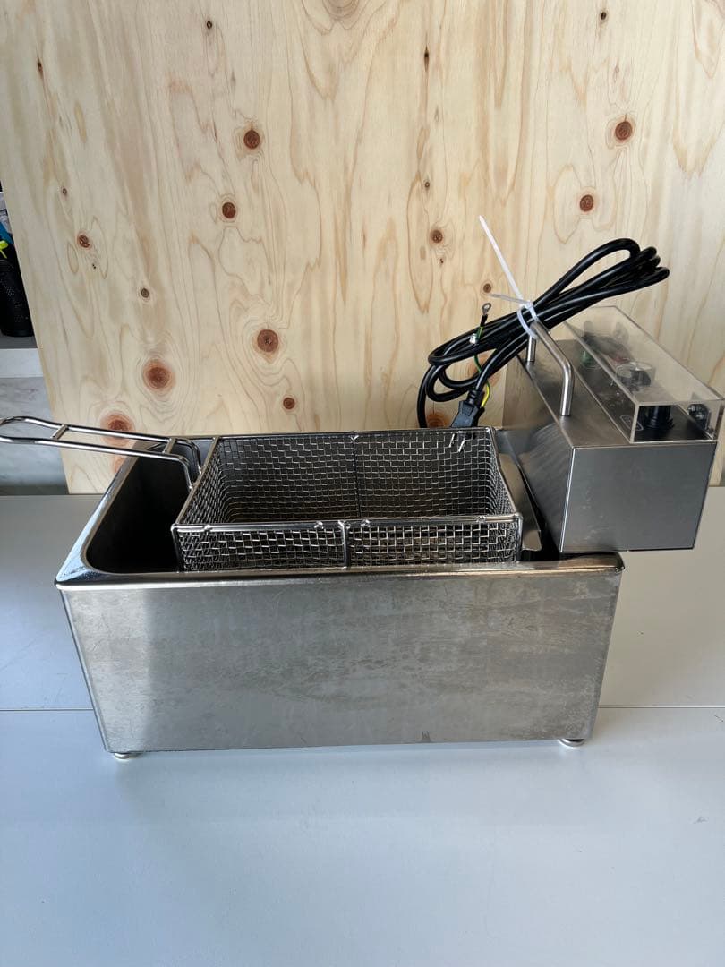 卓上電気フライヤー 7L