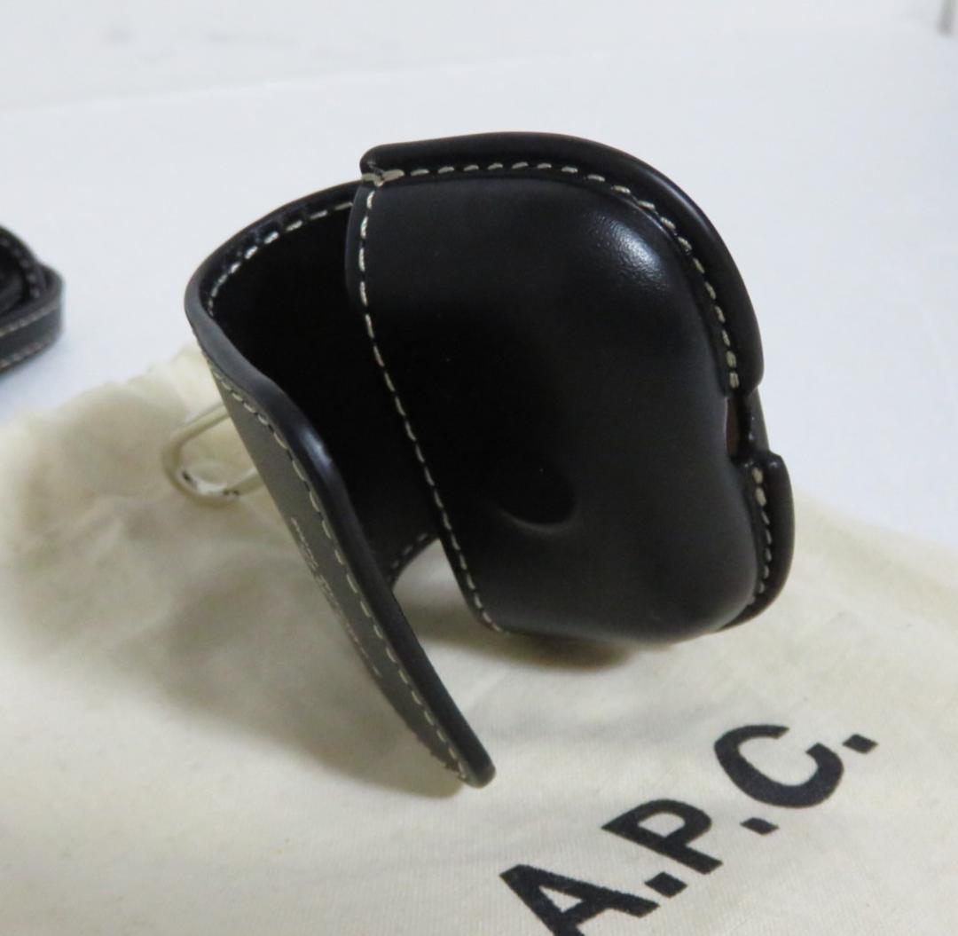定価3万 A.P.C. Airpods Case Max 3eme ブラック