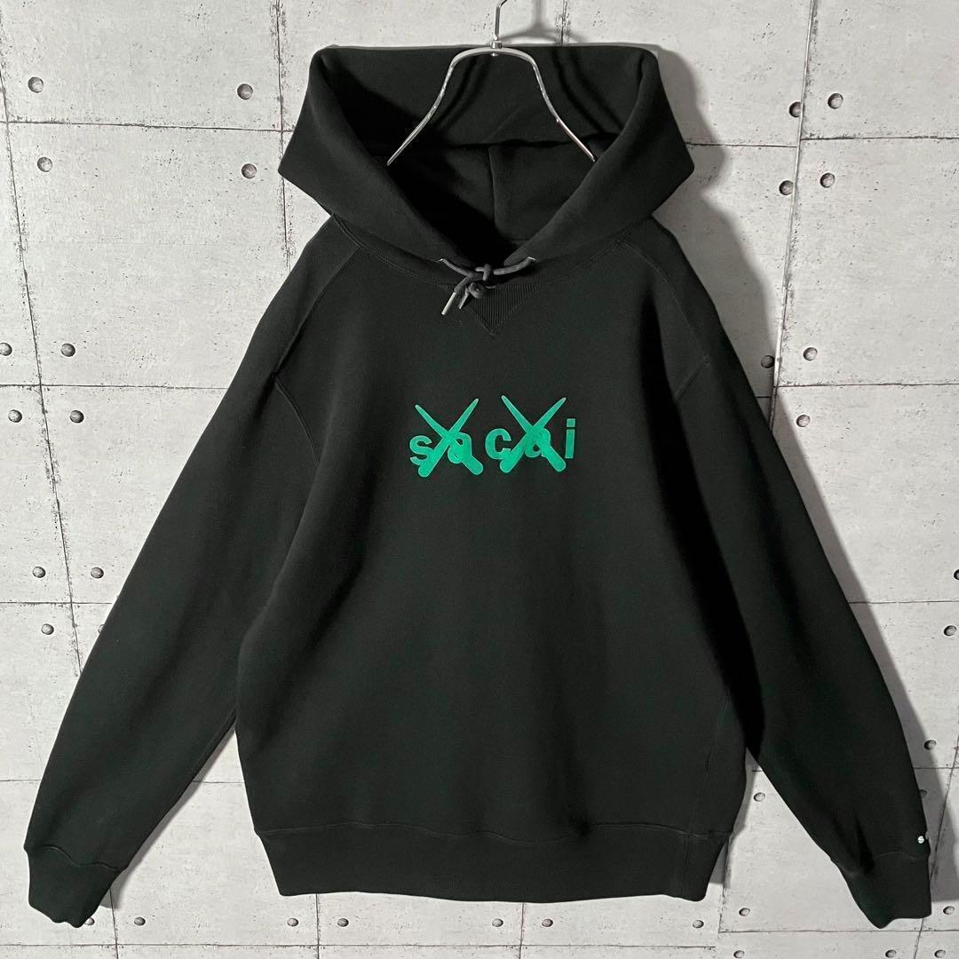 【即完売】サカイsacai ☆カウズ限定コラボスウェットパーカーサイズ2（M)
