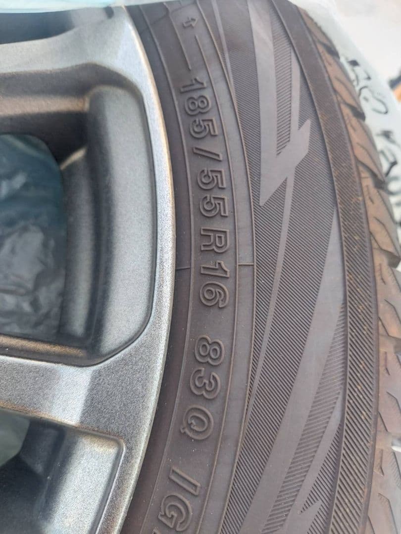 185/55R16 タイヤ・ホイールセット