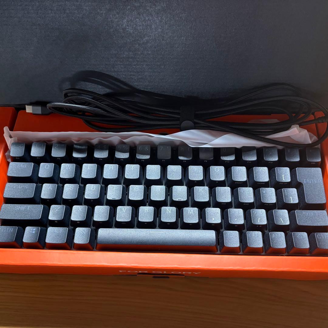 美品 SteelSeries Apex Pro Mini ゲーミングキーボード