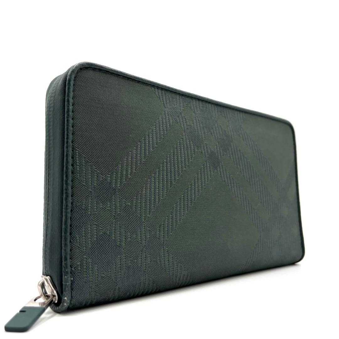 【現行・未使用に近い】バーバリー ラージチェックジャガード ジップウォレット 緑