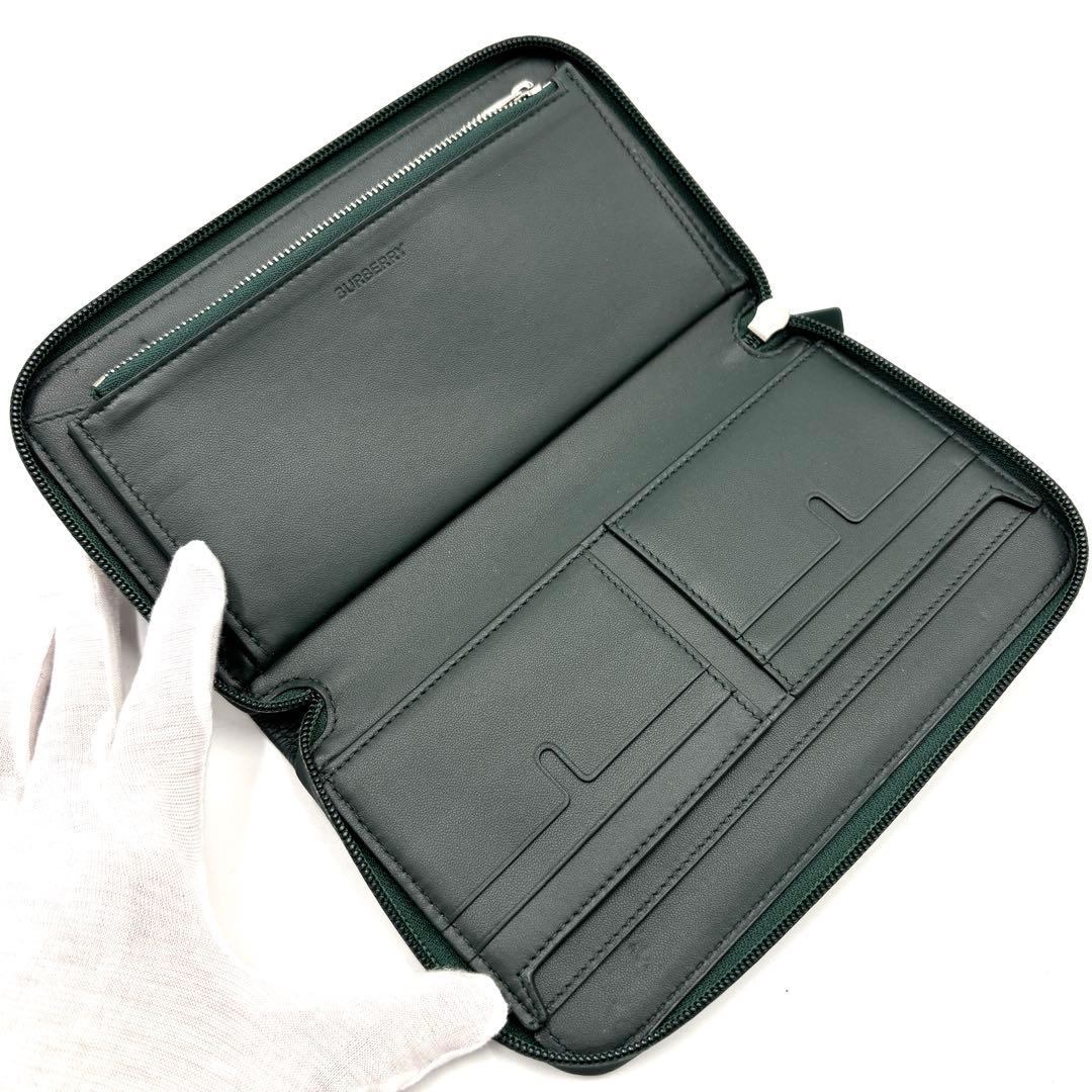 【現行・未使用に近い】バーバリー ラージチェックジャガード ジップウォレット 緑