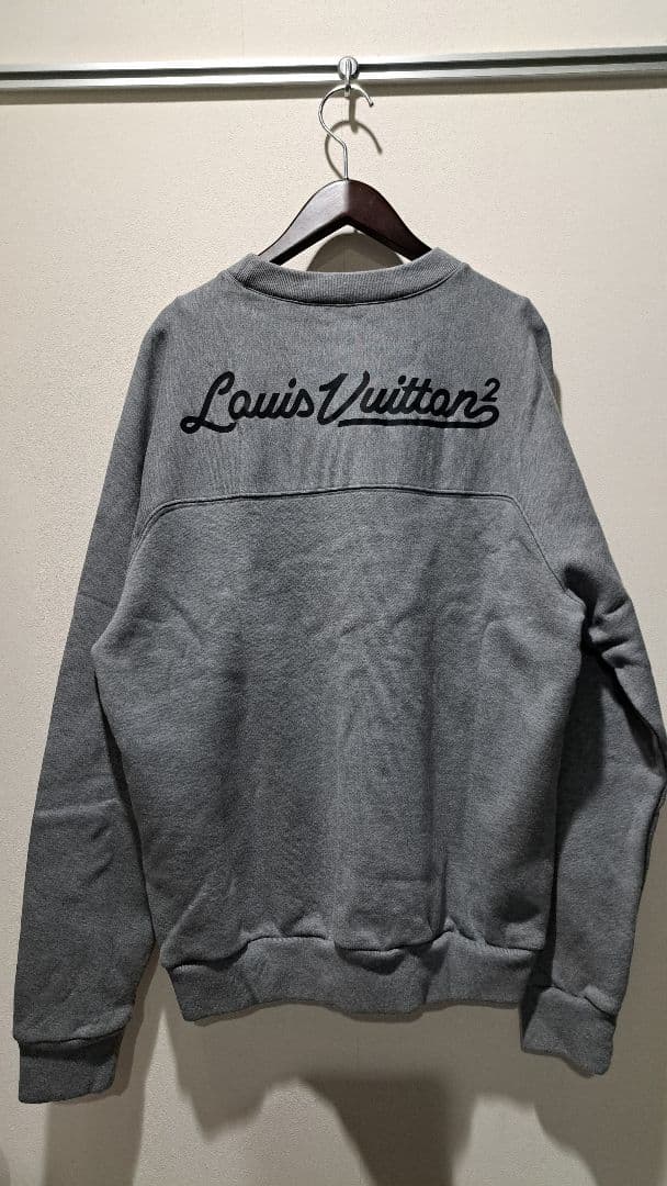 Louis Vuitton グレー スウェット