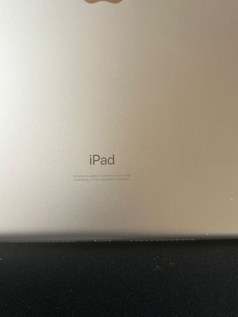 Apple iPad 第7世代 10.2インチ 32GB シルバー