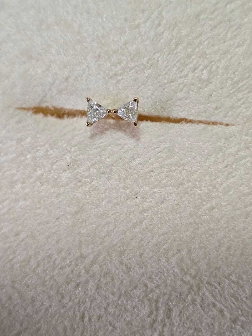 【未使用】AHKAH セブロンダイヤモンドピアス（片耳用）