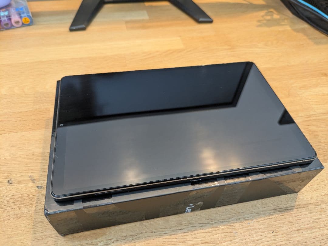 Lenovo 8.8型タブレット LEGION Y700 2023年