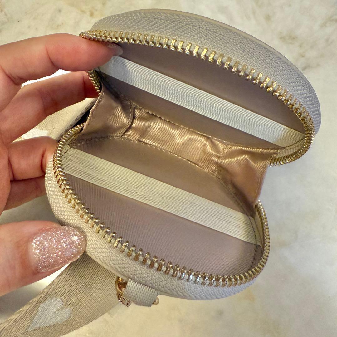 CUSTYP iPhone16Proケース ストラップ付き