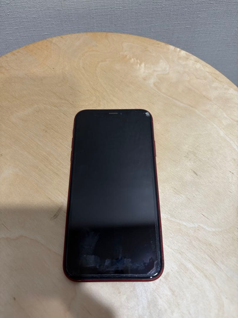 Apple iPhone XR (赤色)