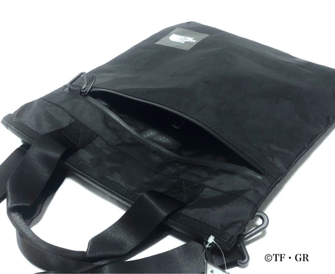 ノースフェイス ニューアーバン トートバッグ 大容量 ブラック 海外限定