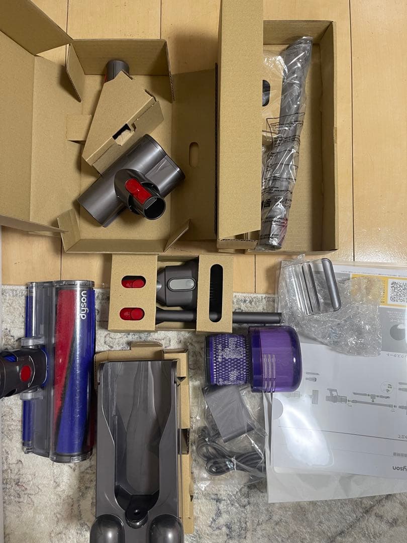 d*s様 【美品】Dyson コードレスクリーナー V11 sv14 エコーモー