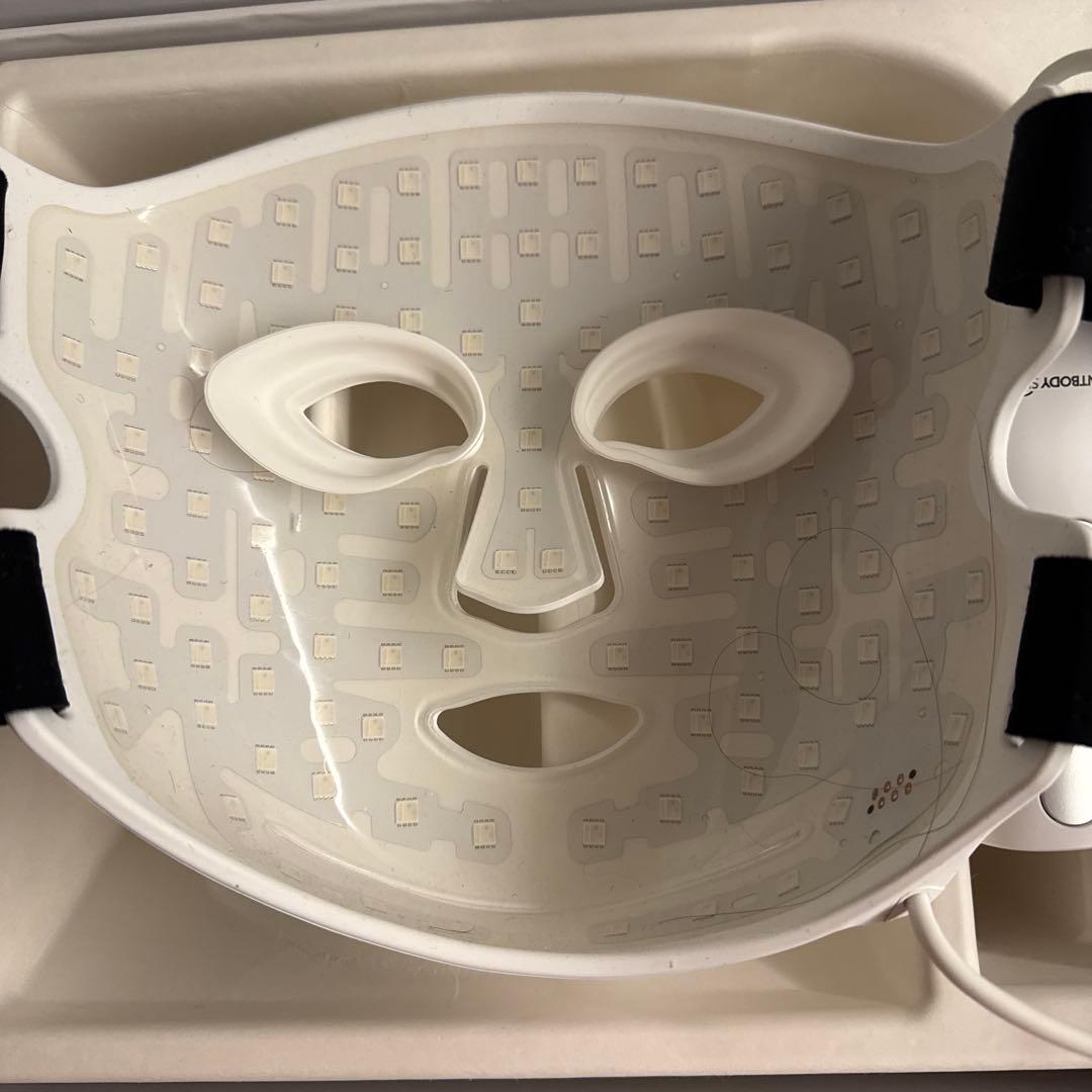 美品！CURRENTBODY ライトセラピーマスクシリーズ ☆スマスク5枚付き