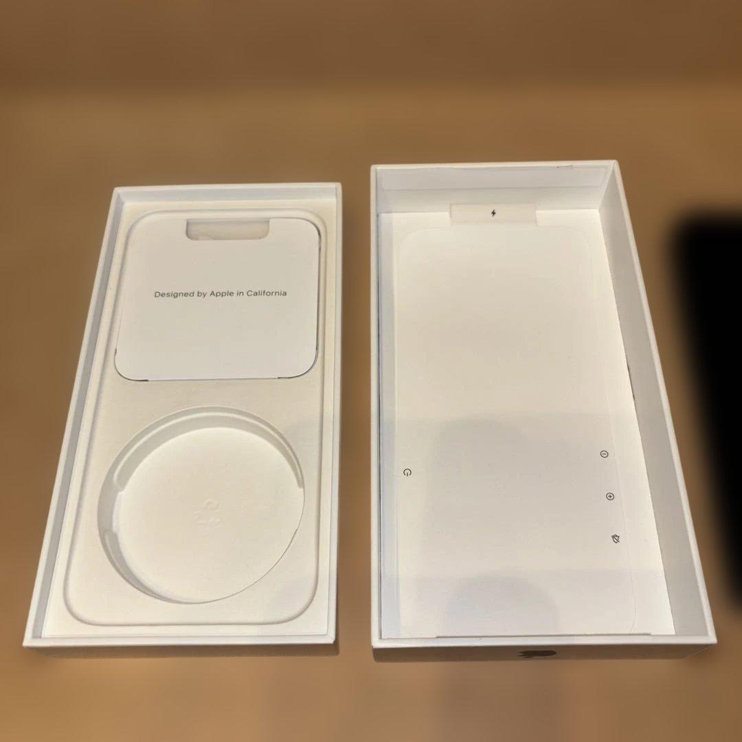 iPhone 14 ブラック 本体　SIMフリー