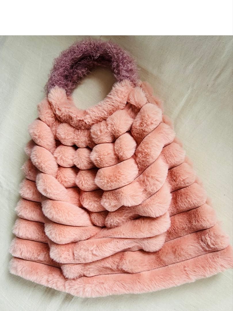 ハンドメイド　コヤンイサムチョン　もこもこバッグ♡マスコット♡パスケース❣️