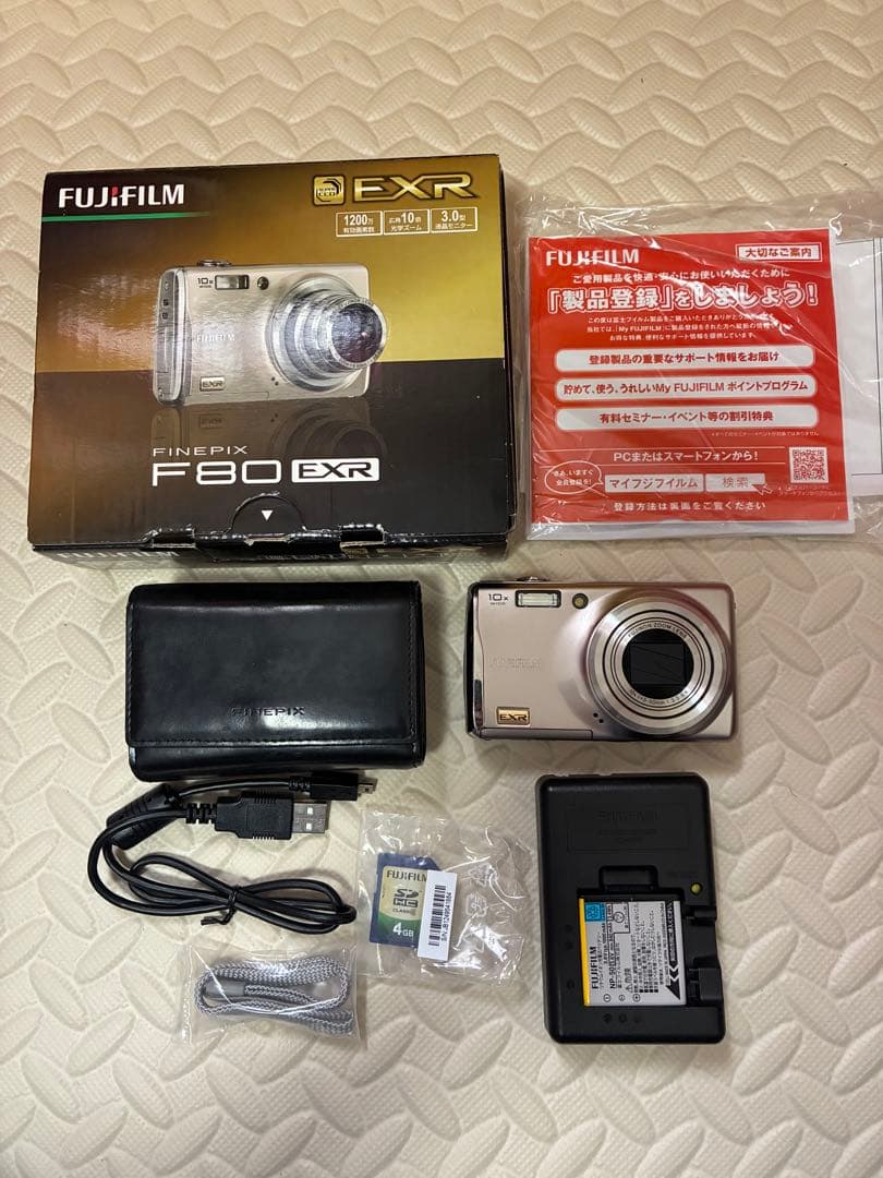 fujifilm&富士フイルム　f80exr デジタルカメラ