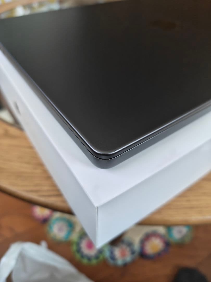 16インチ　MacBook Pro　M4 Maxチップ　36GB　1TB