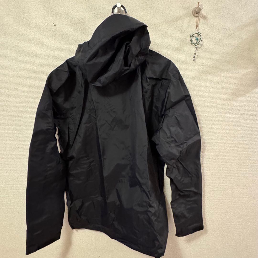 パタゴニア　トレントシェル　3L ナイロンジャケット　黒　Lサイズ　新品未使用