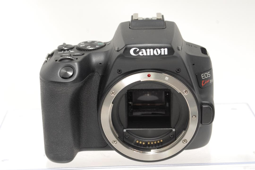 ☘️美品✨付属品多数☘️Canon kiss x10 超望遠ダブルレンズキット