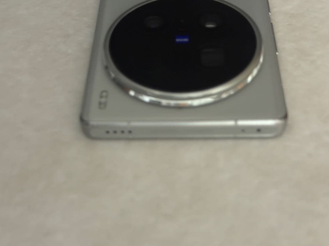 Vivo X100 Ultra 16GB 1TB チタニウム 付属品完備　美品