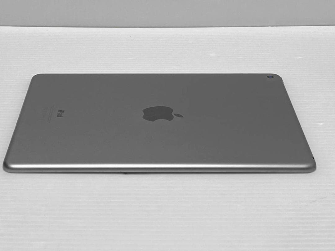 iPad本体 iPad Air2 128GB A1566 MGTX2J/A VMG5