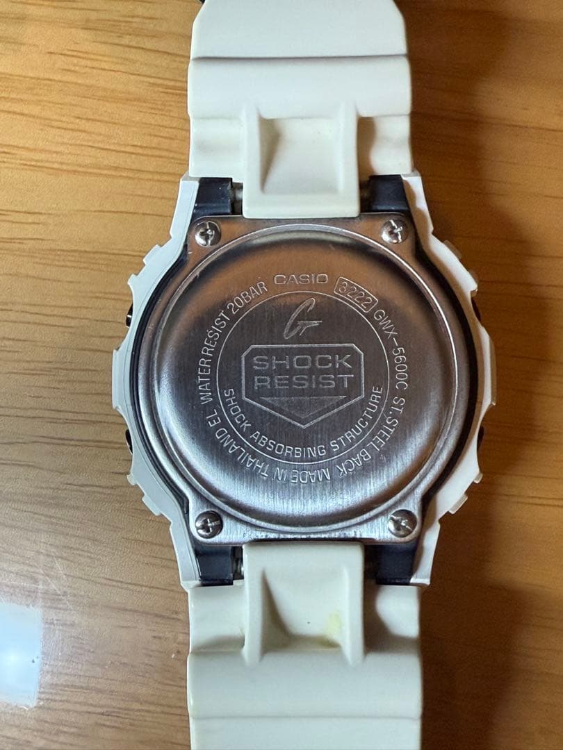 【美品】 G-SHOCK GWX-5600C-7JF ホワイト タフソーラー