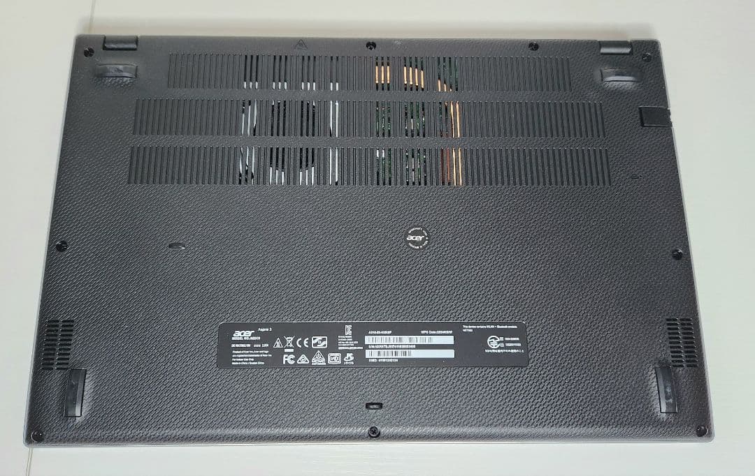 Acer Aspire 3 12世代Corei3 8GB 256GB フルHD