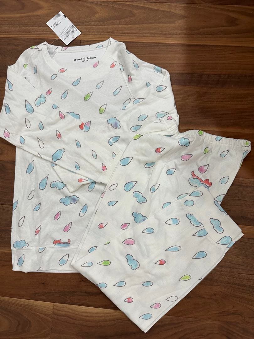 【新品】ツモリチサト　パジャマ　しずく　ねこ　Ｌサイズ　白