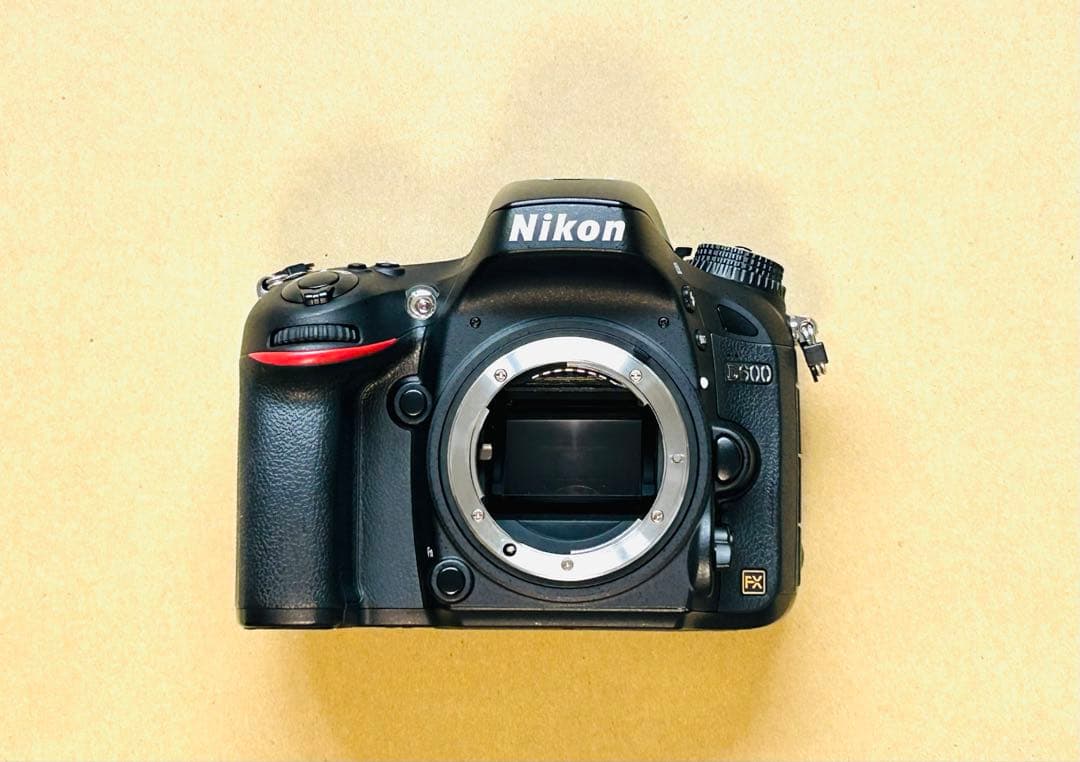 ニコン　D600ボディFX動作品　ジャンク④　パワーパックセットNikon