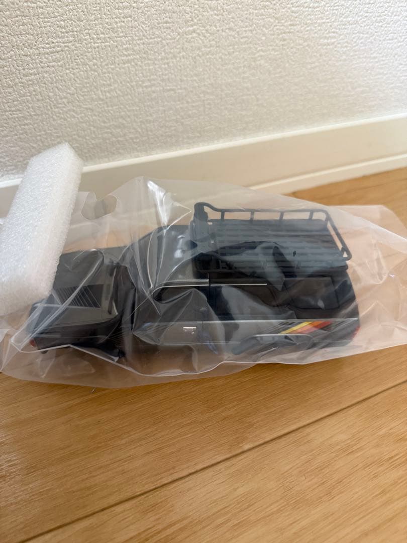 ミニッツ4×4 DEFENDER ルーフラック付き